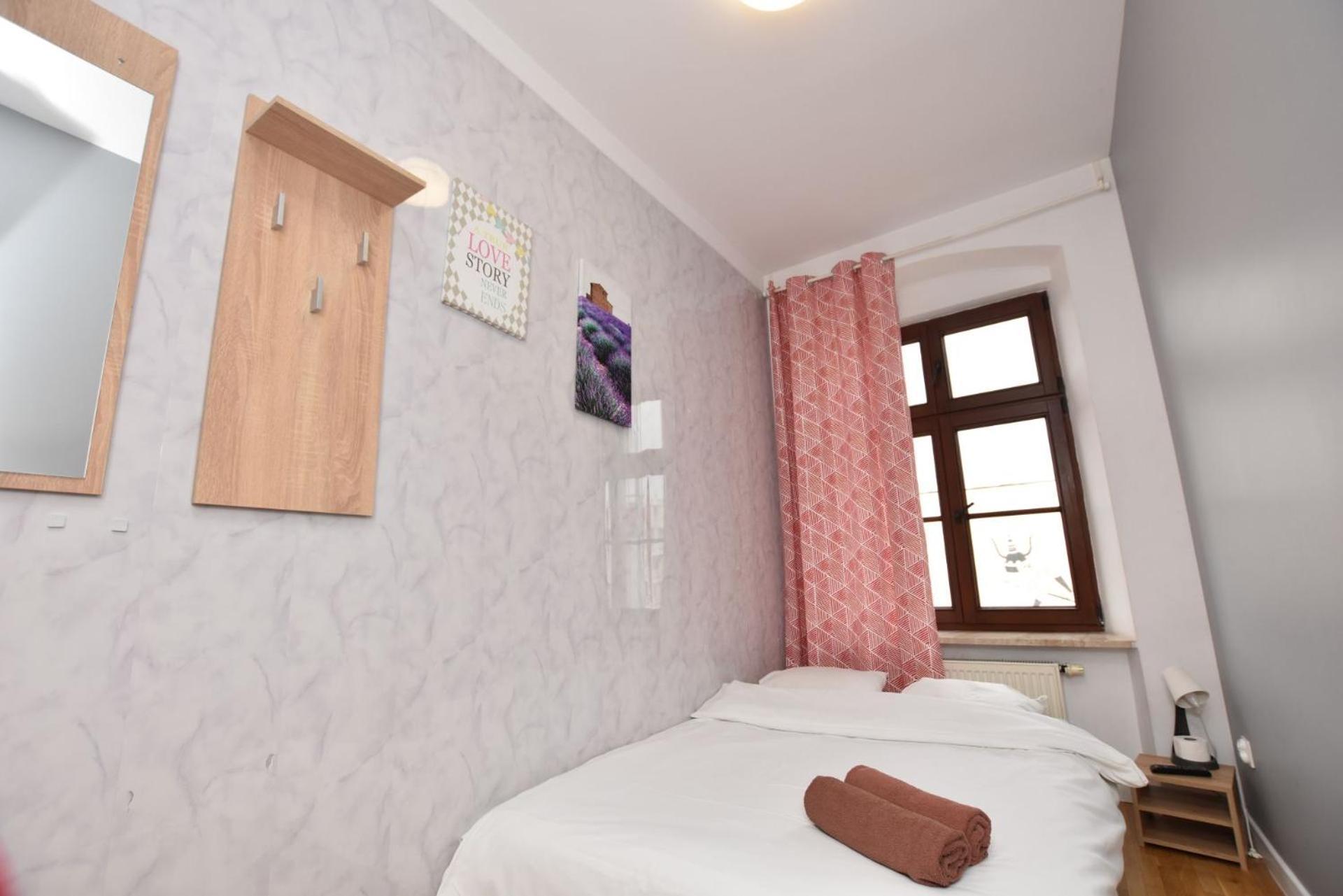 City Central Hostel - Pokoje Prywatne 弗罗茨瓦夫 外观 照片